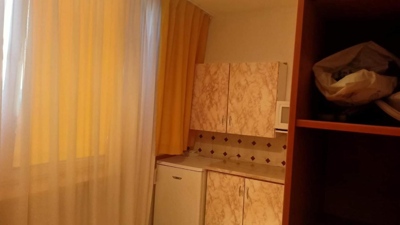 Kawalerka Czestochowa 17 Apartment Exterior foto
