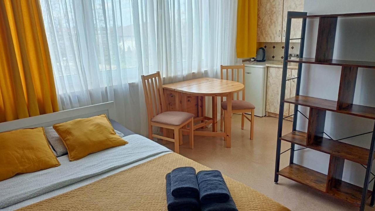Kawalerka Czestochowa 17 Apartment Exterior foto